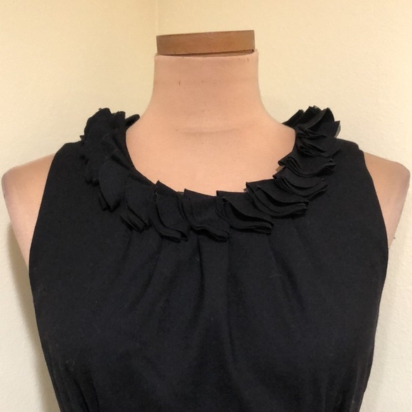 J Crew Suiting Dress Size 4 Black Will Blend Sheath Rosette Ruffle Appliqué - Picture 3 of 10